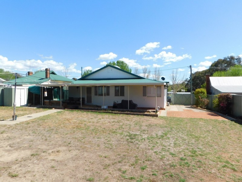 20 Dalgarno St, Coonabarabran NSW 2357