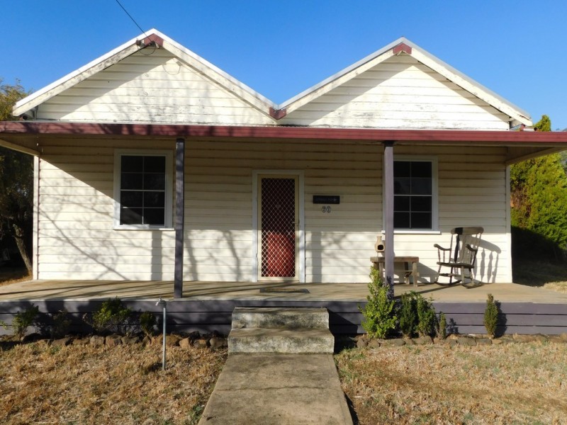 21 Charles St, Coonabarabran NSW 2357