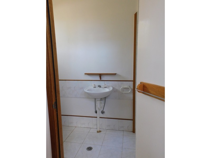 16 Cowper St, Coonabarabran NSW 2357
