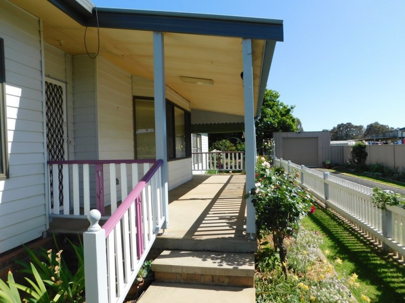 25 Drummond St, Coonabarabran NSW 2357