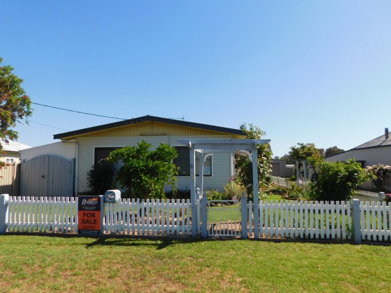 25 Drummond St, Coonabarabran NSW 2357