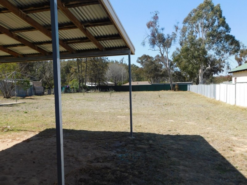 15 Hill St, Coonabarabran NSW 2357
