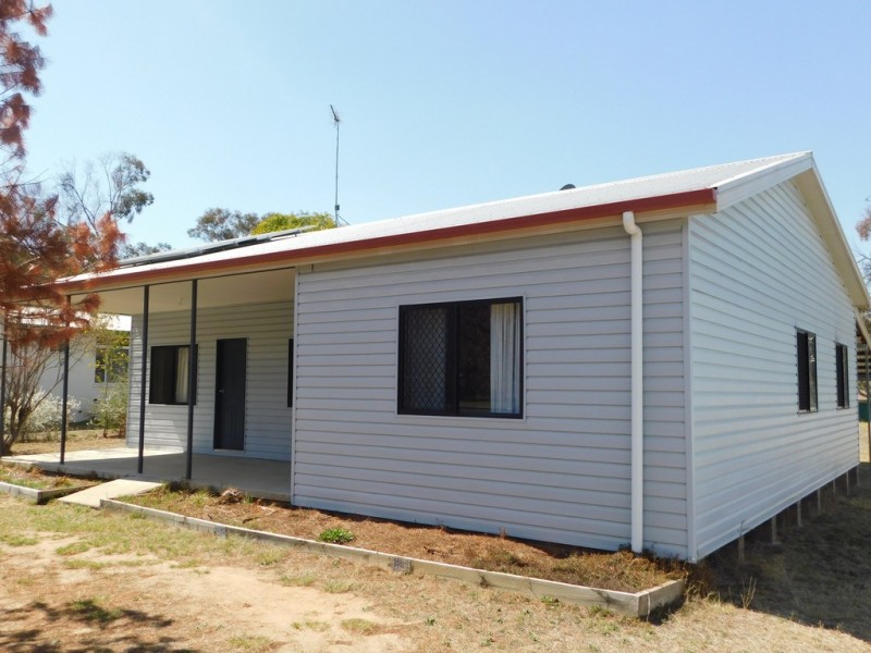 15 Hill St, Coonabarabran NSW 2357