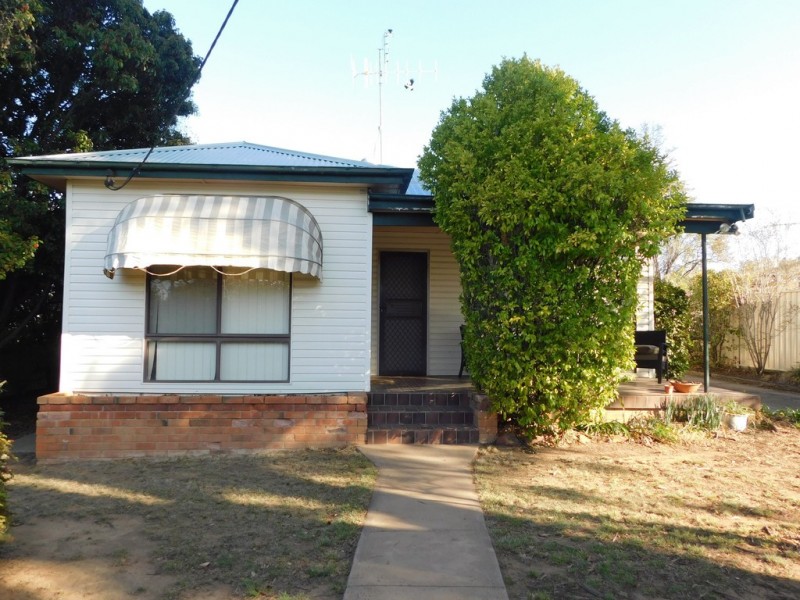 10 Cassilis St, Coonabarabran NSW 2357
