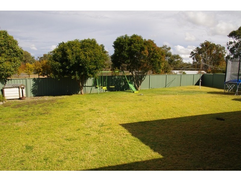 13 Woodland Avenue, Inverell NSW 2360