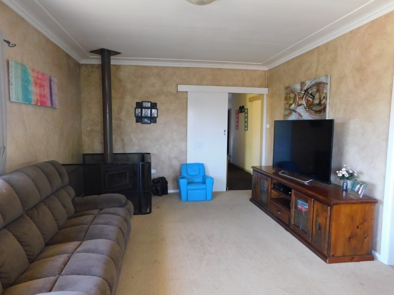 38 Knight St, Coonabarabran NSW 2357