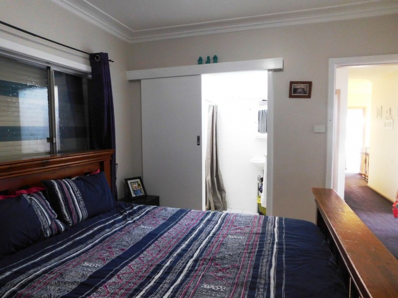 38 Knight St, Coonabarabran NSW 2357