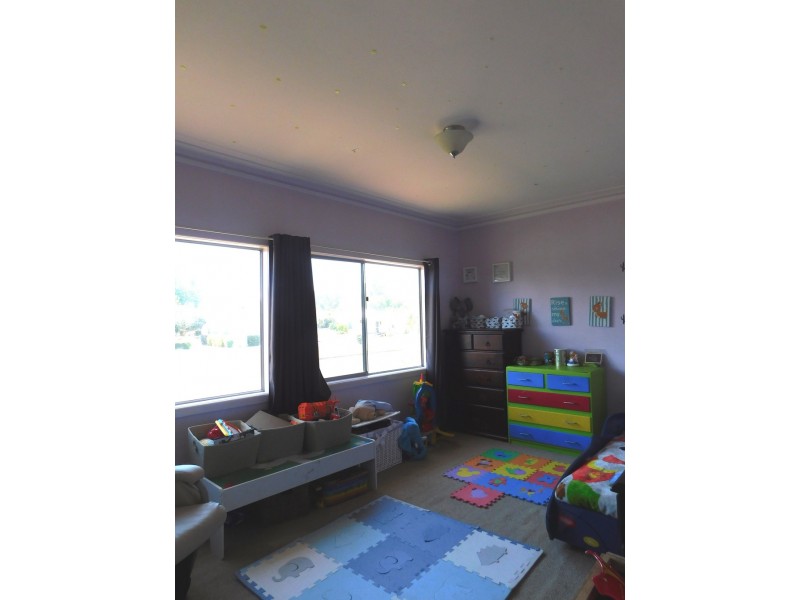 38 Knight St, Coonabarabran NSW 2357
