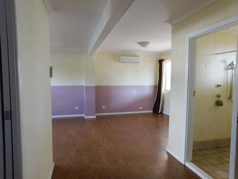 38 Knight St, Coonabarabran NSW 2357