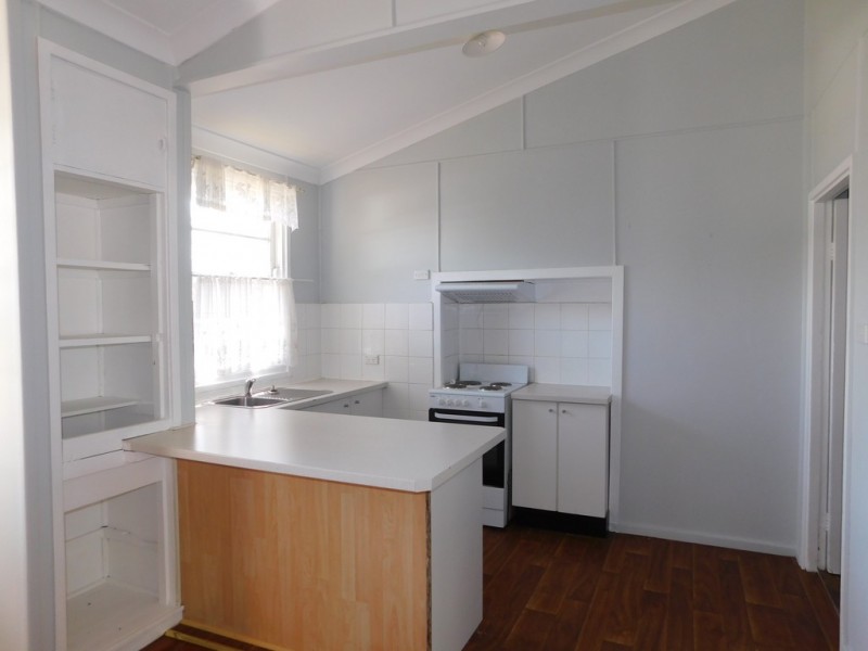 12 Clarke St, Coonabarabran NSW 2357