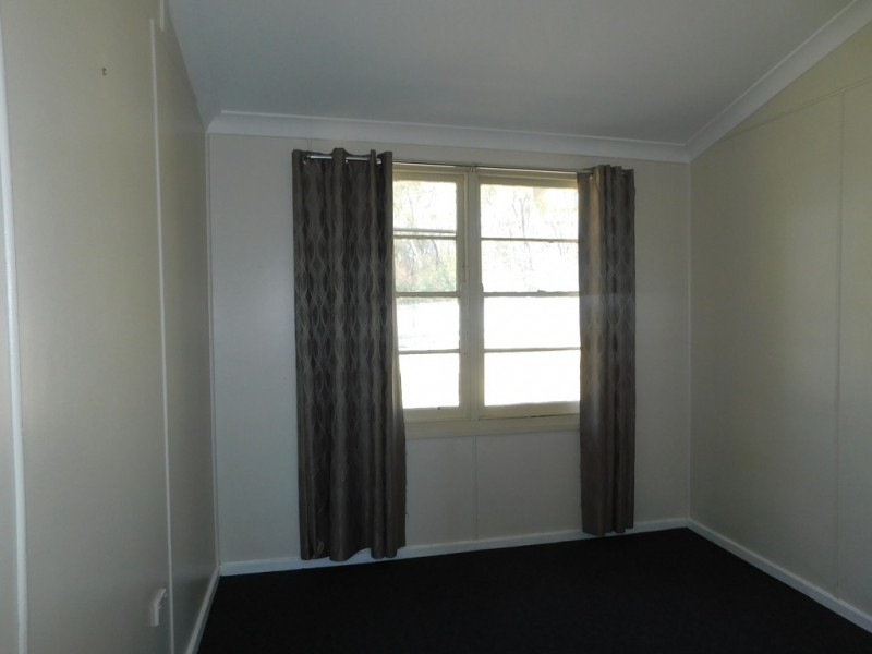 12 Clarke St, Coonabarabran NSW 2357