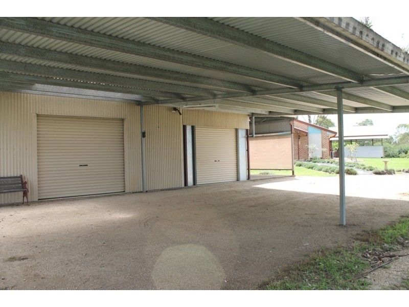 16 Osterley Terrace, Inverell NSW 2360