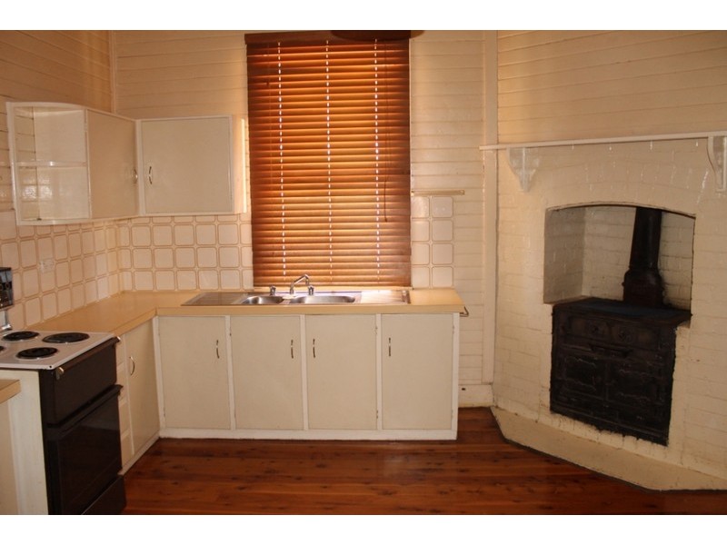 34 Urabatta Street, Inverell NSW 2360