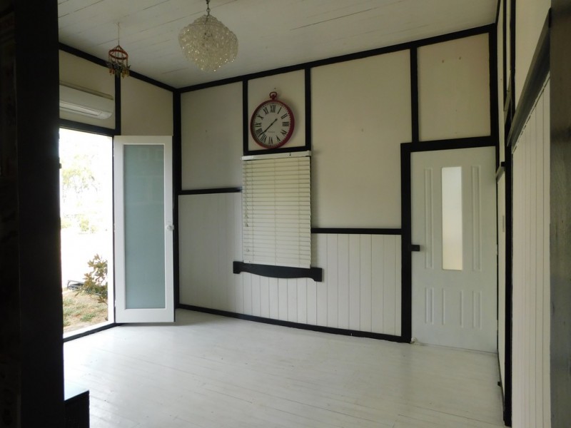 11 Gordon St, Coonabarabran NSW 2357