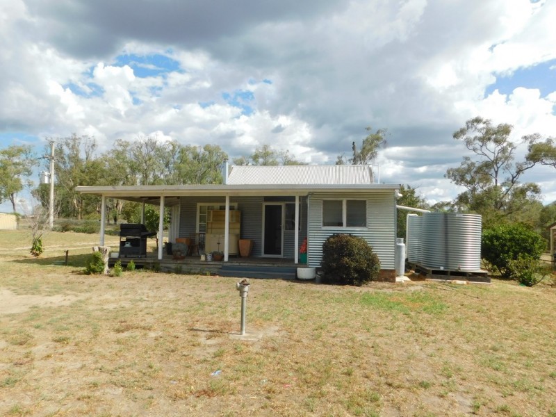 11 Gordon St, Coonabarabran NSW 2357
