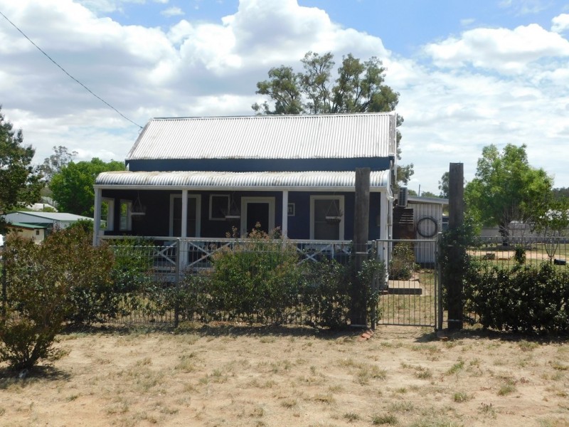 11 Gordon St, Coonabarabran NSW 2357