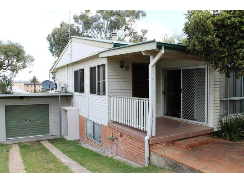 12 Anderson Street, Inverell NSW 2360