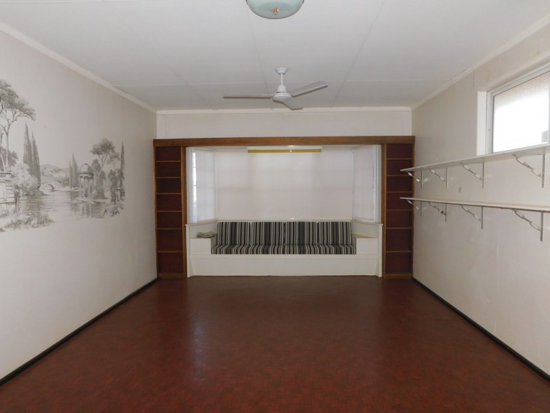 11 North St, Coonabarabran NSW 2357