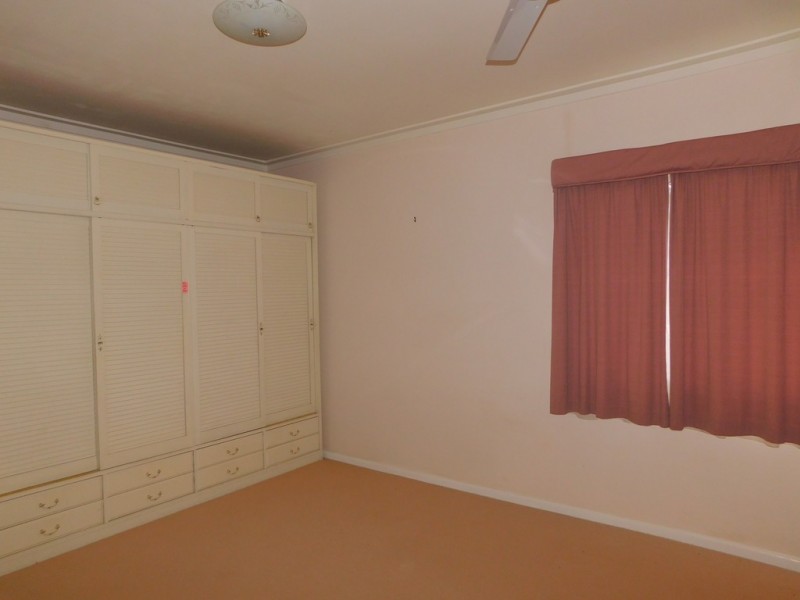 11 North St, Coonabarabran NSW 2357