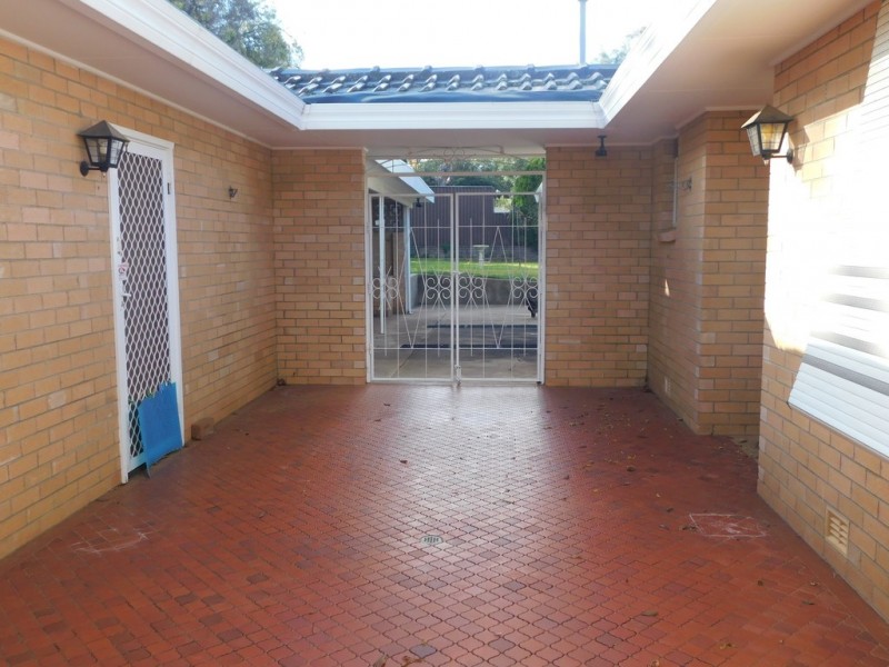 11 North St, Coonabarabran NSW 2357