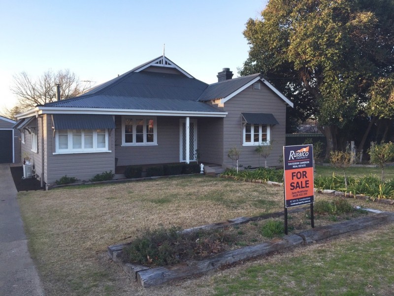 7 George St, Coonabarabran NSW 2357
