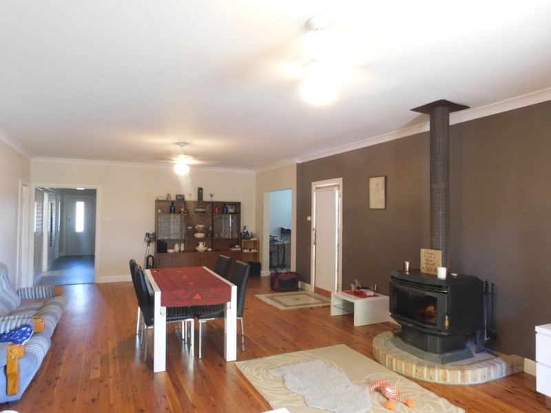 7 George St, Coonabarabran NSW 2357