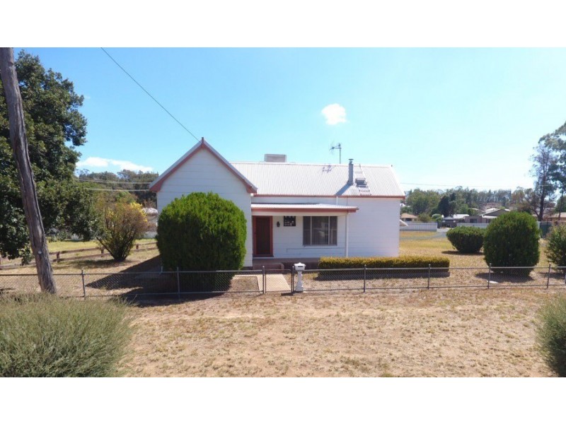 32 Namoi St, Coonabarabran NSW 2357