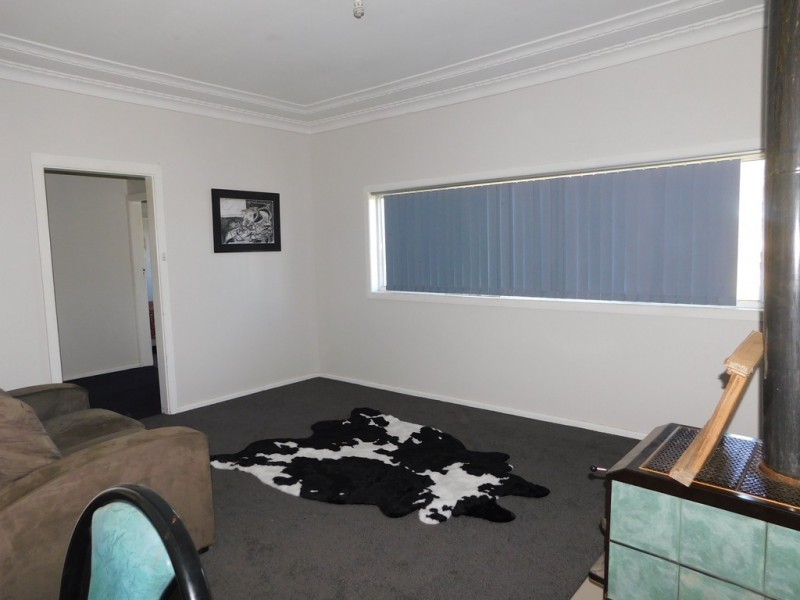 47 Charles St, Coonabarabran NSW 2357
