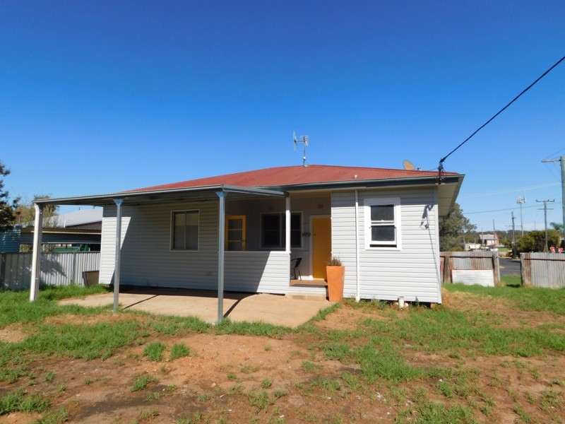 47 Charles St, Coonabarabran NSW 2357