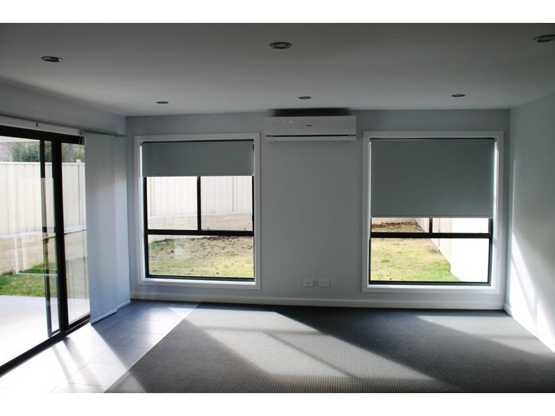 1A Stainfield Drive, Inverell NSW 2360