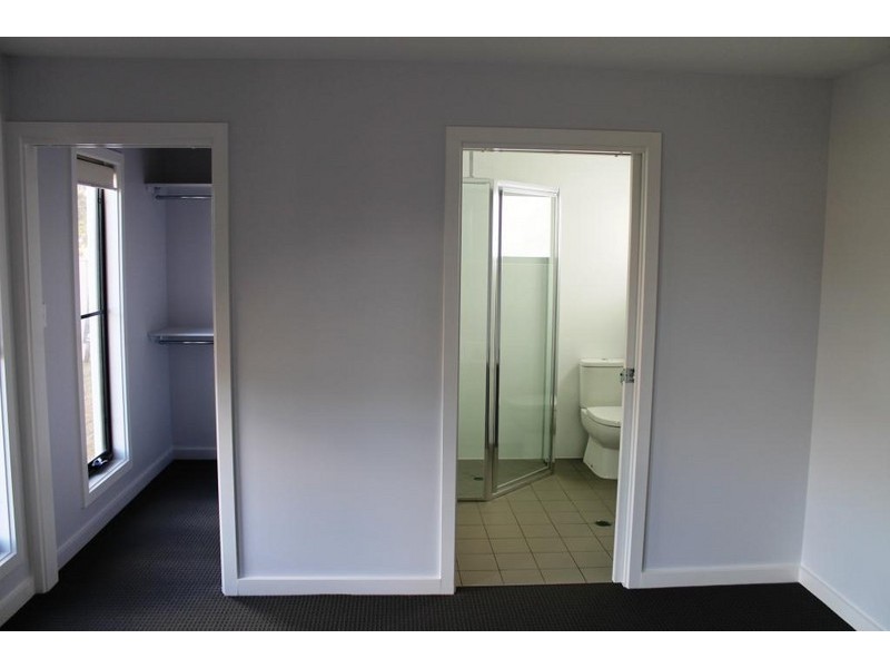 1A Stainfield Drive, Inverell NSW 2360