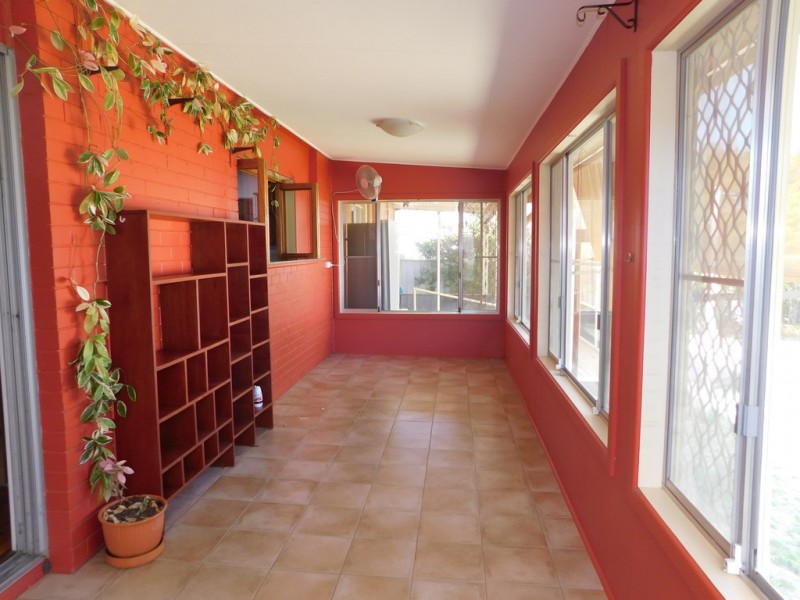 32 Nandi St, Coonabarabran NSW 2357