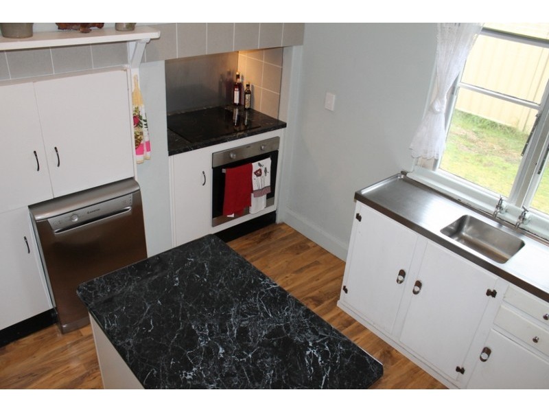 47 Rivers Street, Inverell NSW 2360