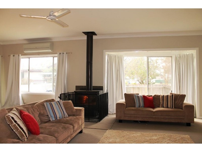 62 Brae Street, Inverell NSW 2360