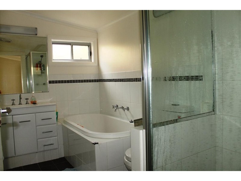 62 Brae Street, Inverell NSW 2360