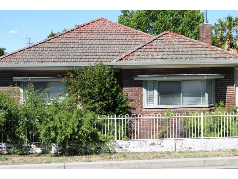 21 Howard Street, Inverell NSW 2360