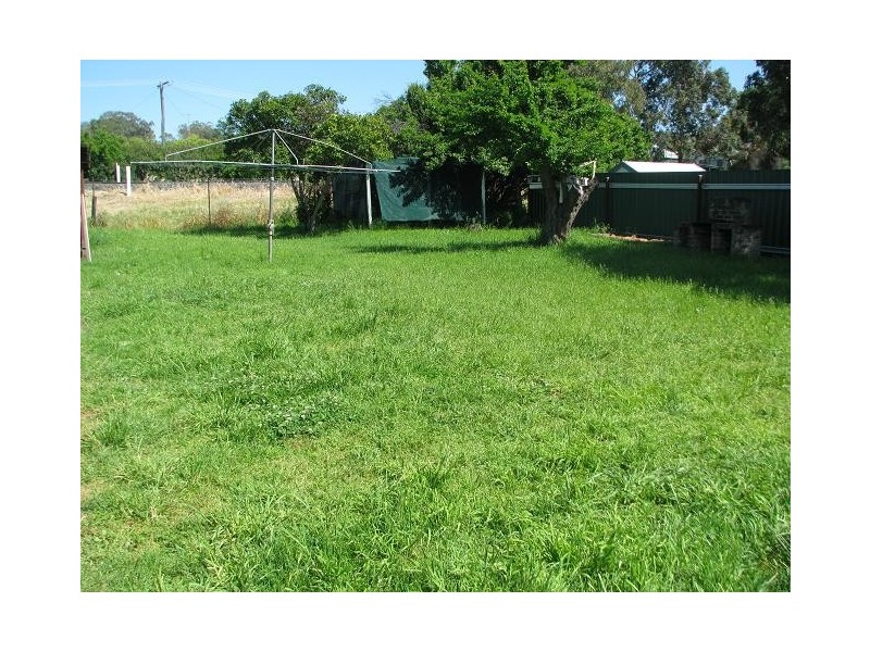 8 Fern Street, Quirindi NSW 2343