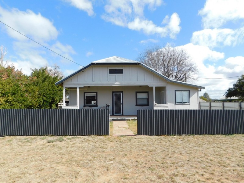 4 Horsley Street, Coonabarabran NSW 2357