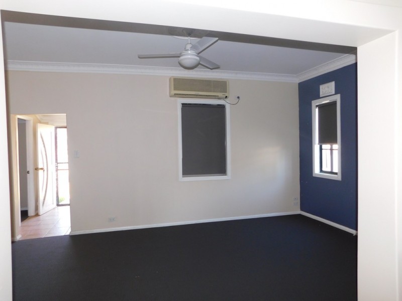 35 Edwards St, Coonabarabran NSW 2357