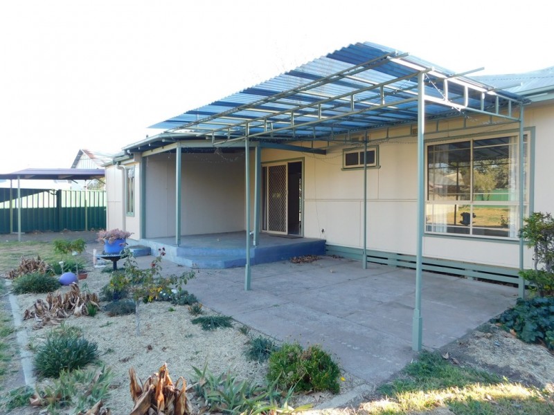 21 Knight St, Coonabarabran NSW 2357