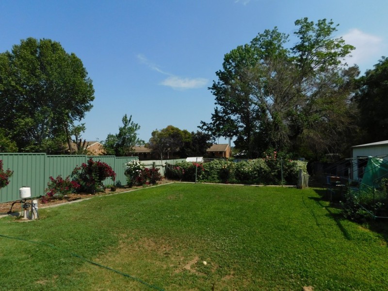 69 Edwards St, Coonabarabran NSW 2357