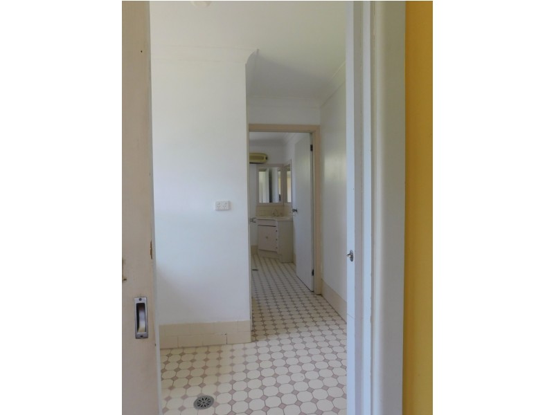 69 Edwards St, Coonabarabran NSW 2357