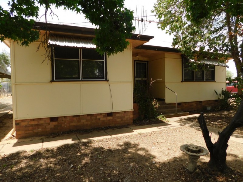 46 Darling St, Baradine NSW 2396