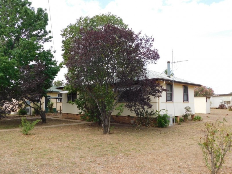 46 Darling St, Baradine NSW 2396