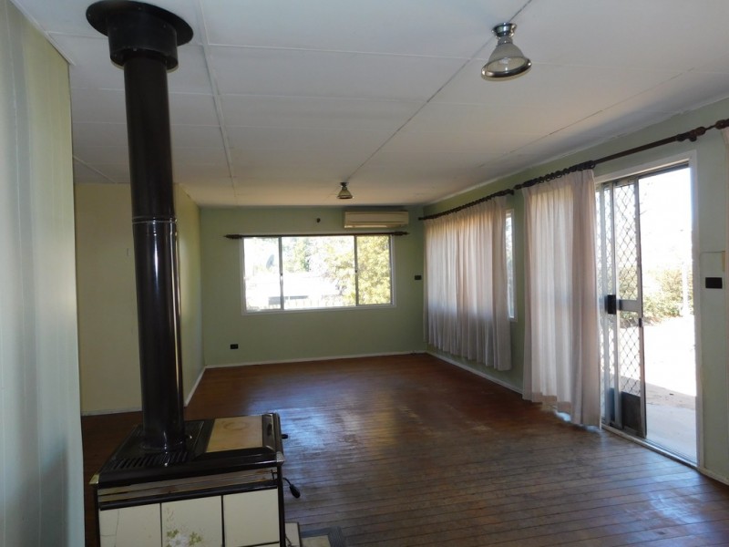 10 Cassilis St, Coonabarabran NSW 2357