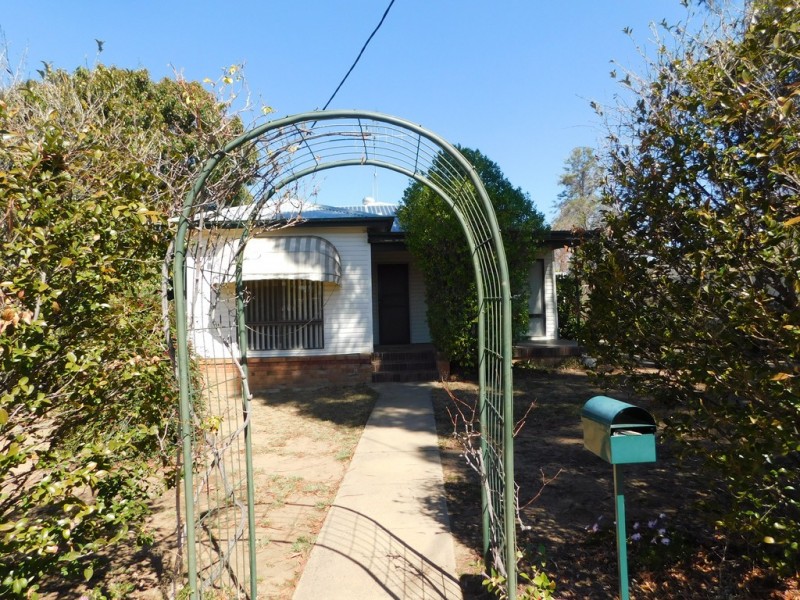 10 Cassilis St, Coonabarabran NSW 2357