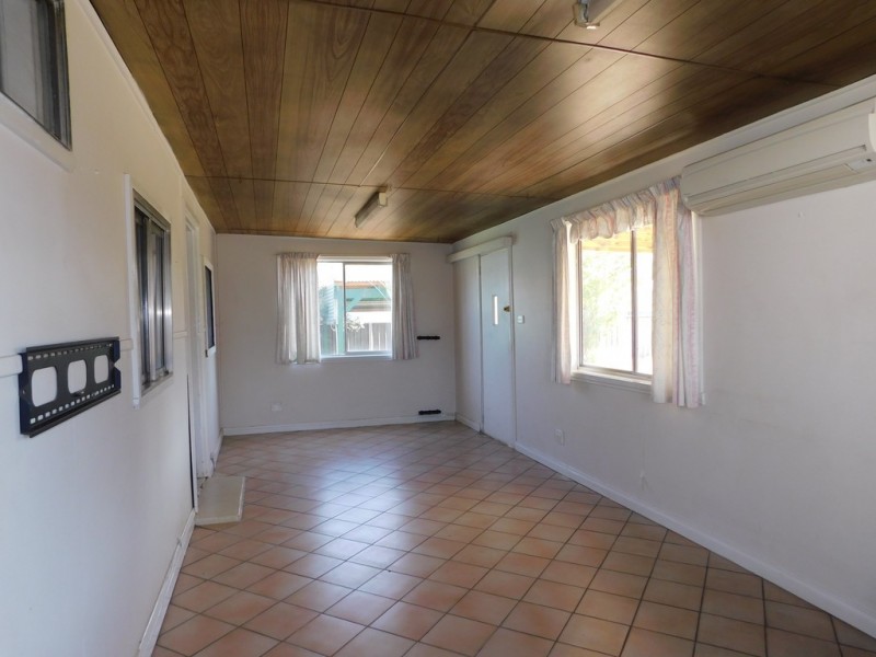 45 Charles St, Coonabarabran NSW 2357