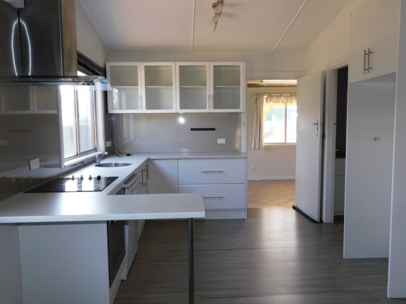 45 Charles St, Coonabarabran NSW 2357