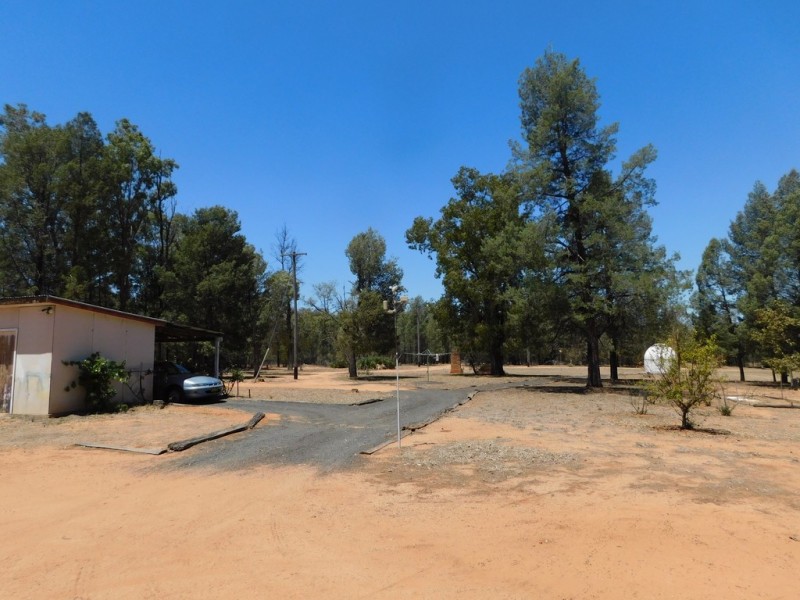 3 Aerodrome Road, Baradine NSW 2396