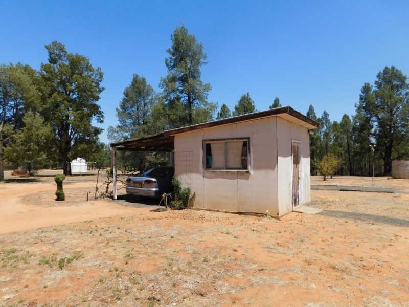 3 Aerodrome Road, Baradine NSW 2396